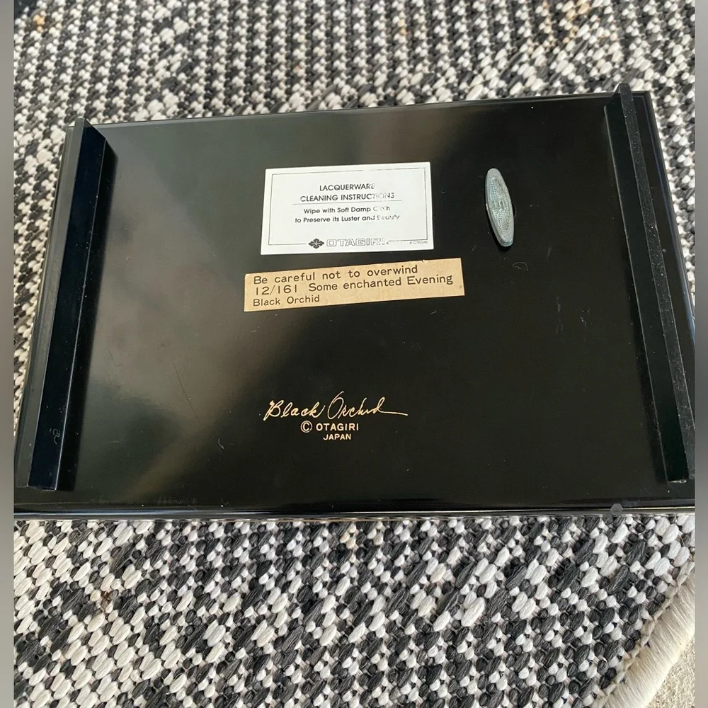 Black Orchid Japan Music Jewelry Box